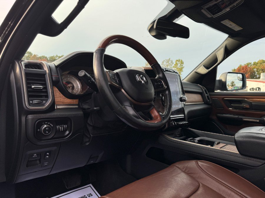 Used 2019 RAM 1500 Laramie Longhorn image 14