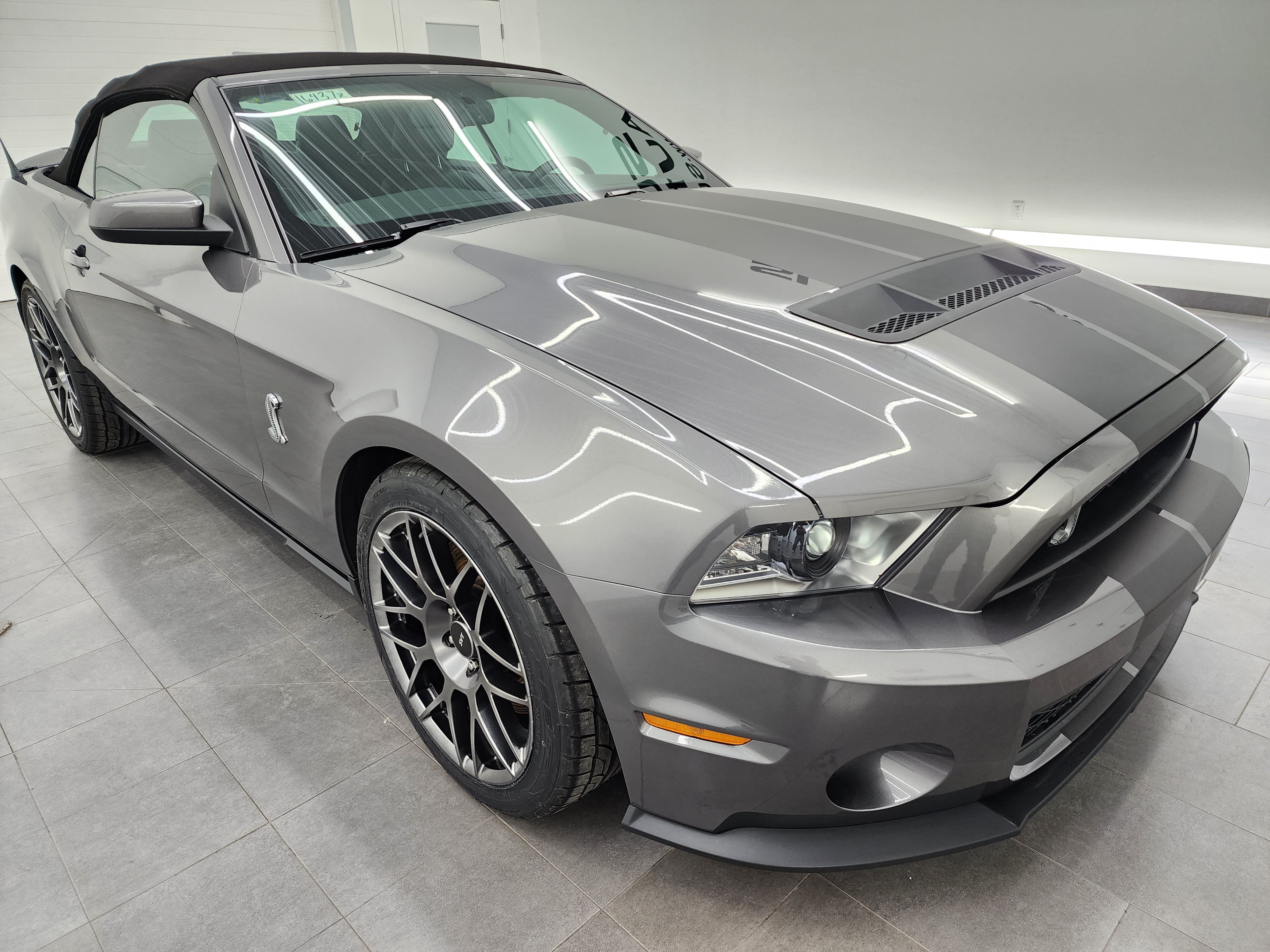 Used 2011 Ford Mustang Shelby GT500 w/ SVT Performance Pkg RWD image 60