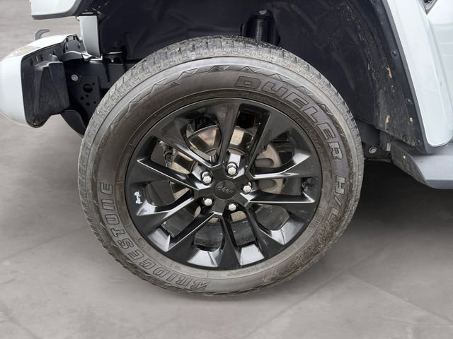 Used 2023 Jeep Wrangler Altitude image 12