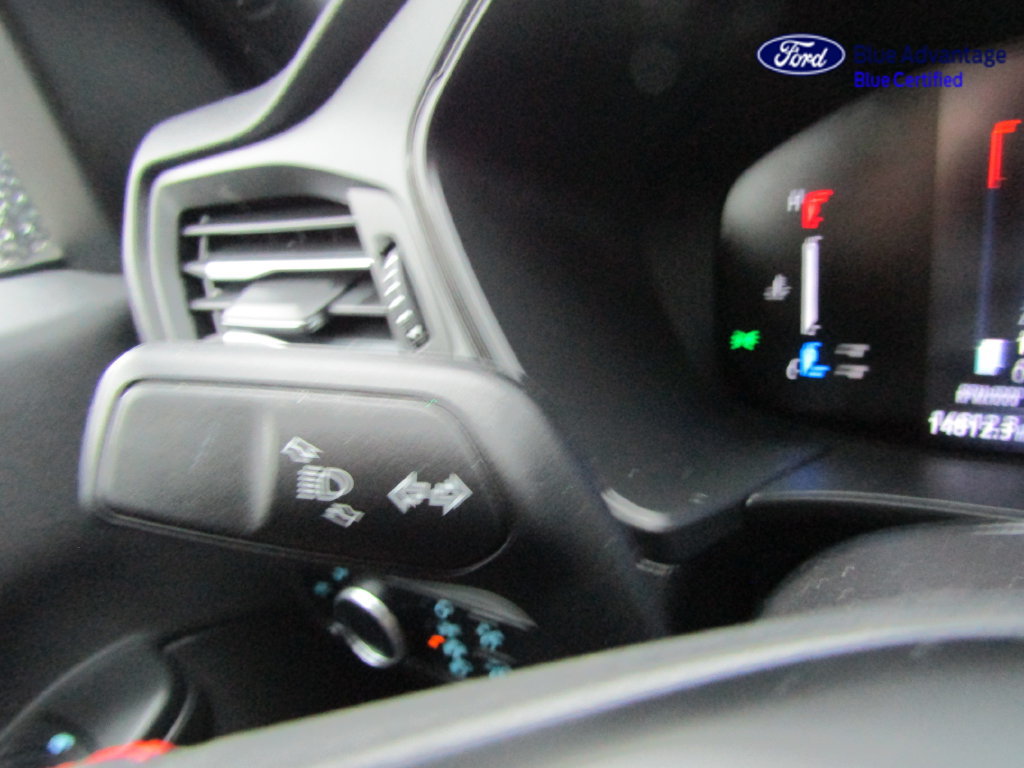 Certified 2024 Ford Escape ST-Line w/ Tech Pack #1 AWD/4WD image 30