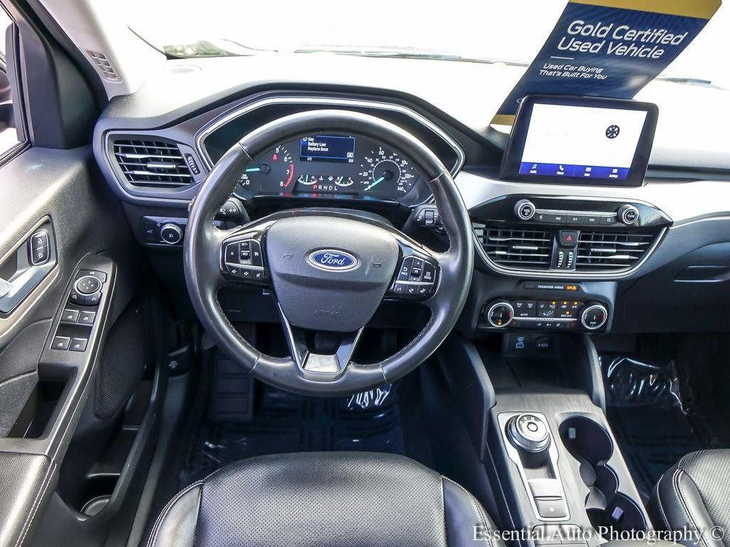 Used 2022 Ford Escape SEL FWD image 12