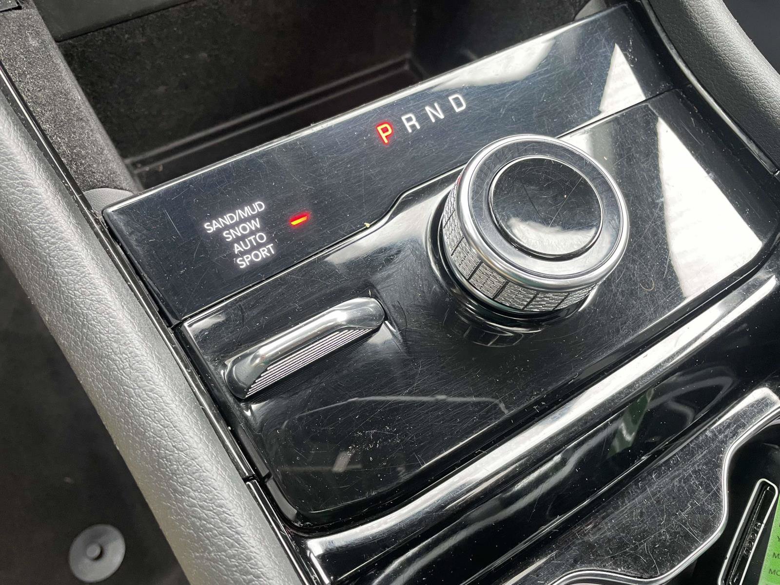 Certified 2021 Jeep Grand Cherokee L Limited AWD/4WD image 34