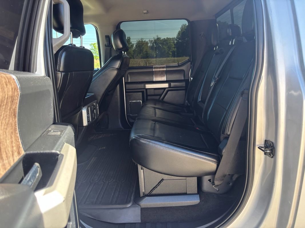 Used 2017 Ford F250 Lariat w/ Lariat Value Package image 2