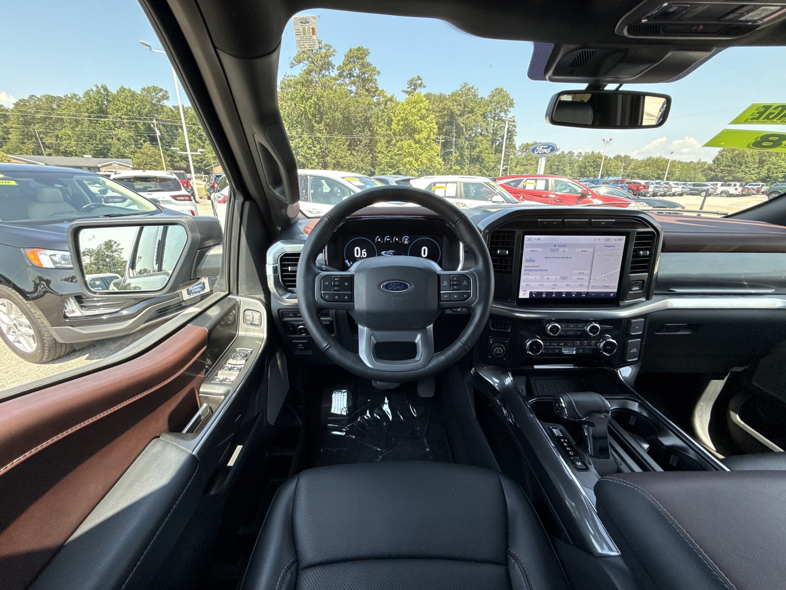 Used 2023 Ford F150 Lariat AWD/4WD image 17