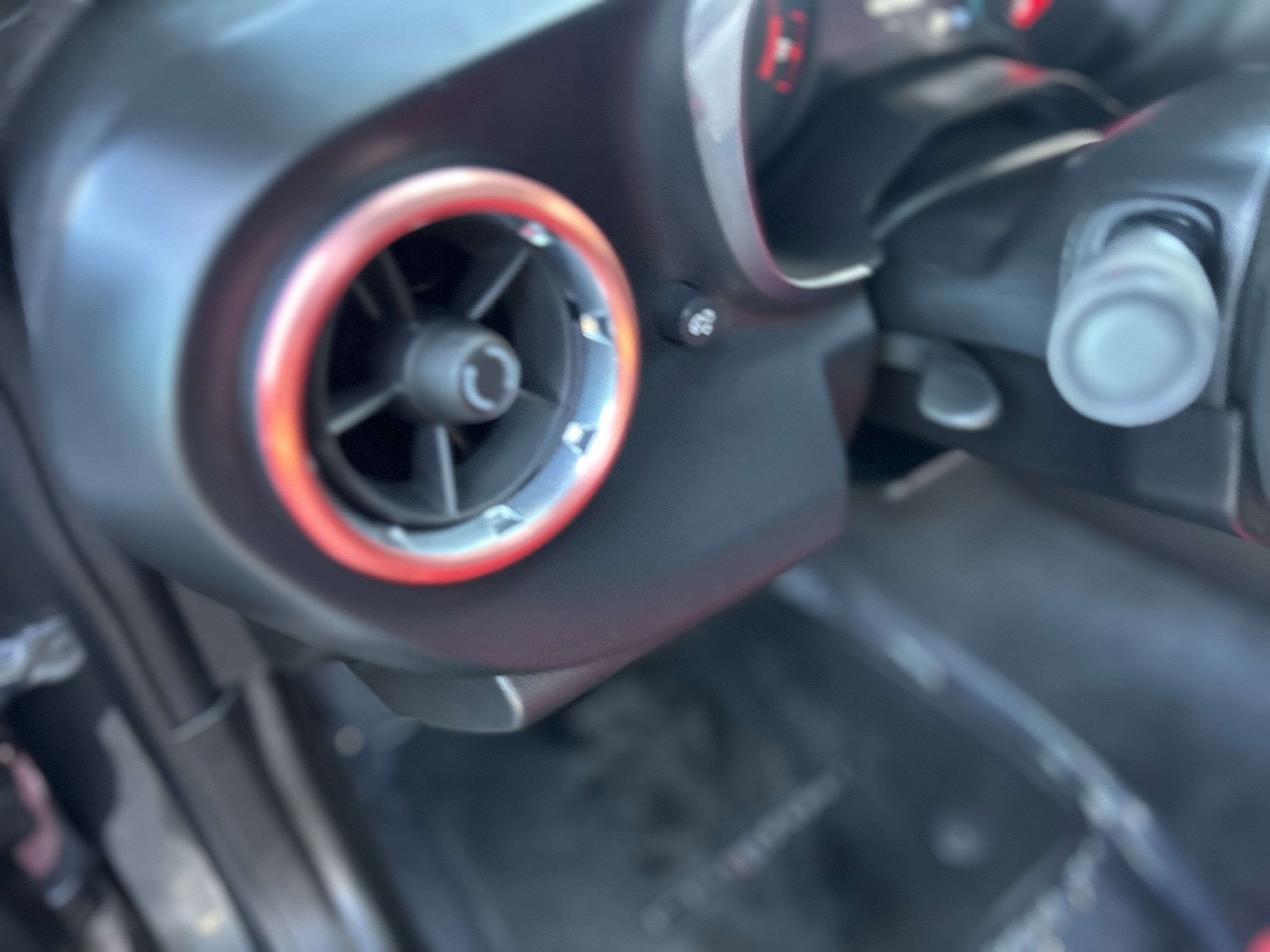 Used 2018 Chevrolet Camaro SS image 8