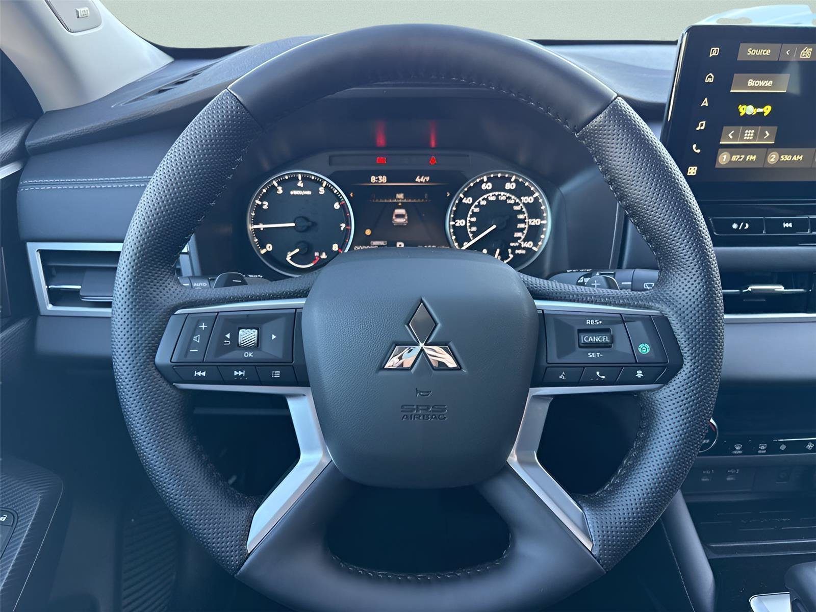 New 2026 Mitsubishi Outlander SE FWD image 17