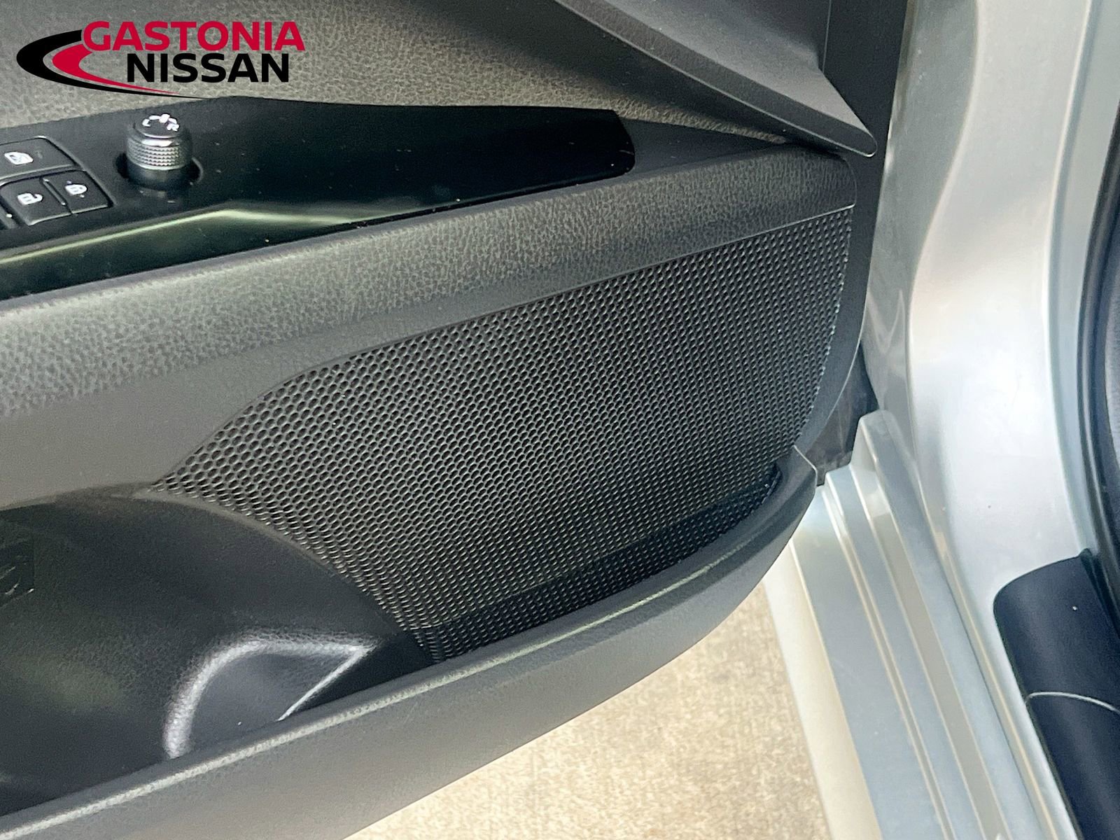 Used 2025 Toyota Camry LE image 23