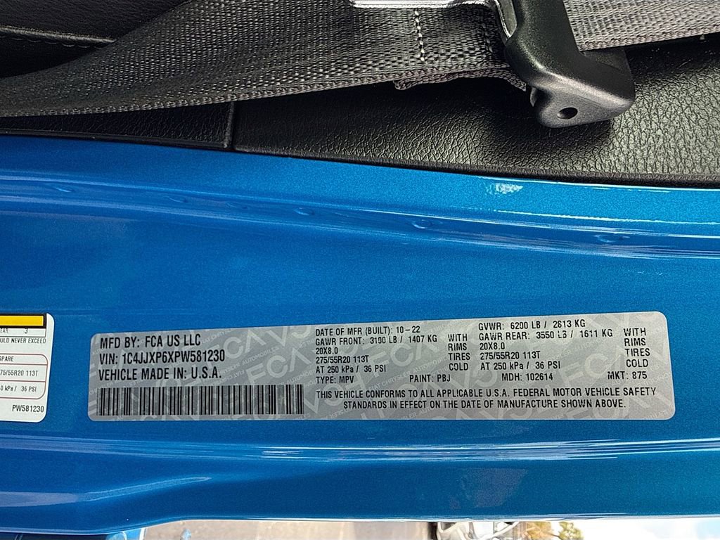 Used 2023 Jeep Wrangler Unlimited Sahara w/ Cold Weather Group image 35