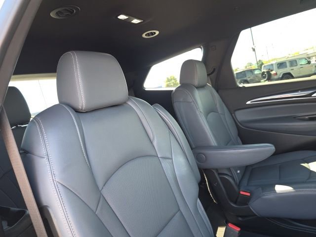 Used 2024 Buick Enclave Premium AWD/4WD image 53