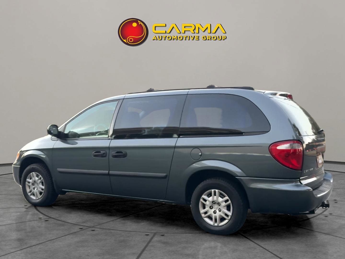 Used 2005 Dodge Grand Caravan SE image 4