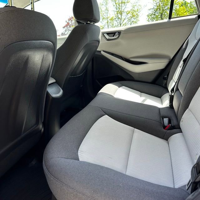 Used 2020 Hyundai Ioniq SEL FWD image 19