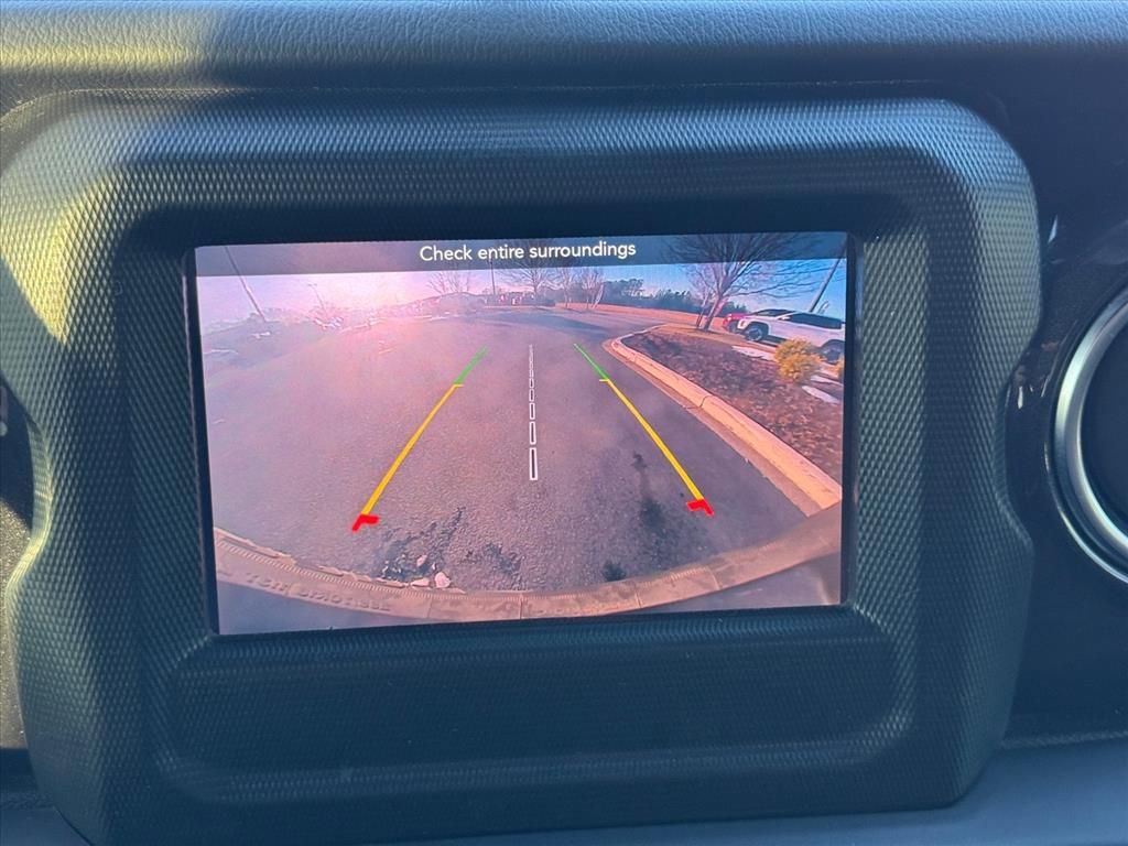 Used 2021 Jeep Wrangler Unlimited Sahara image 22