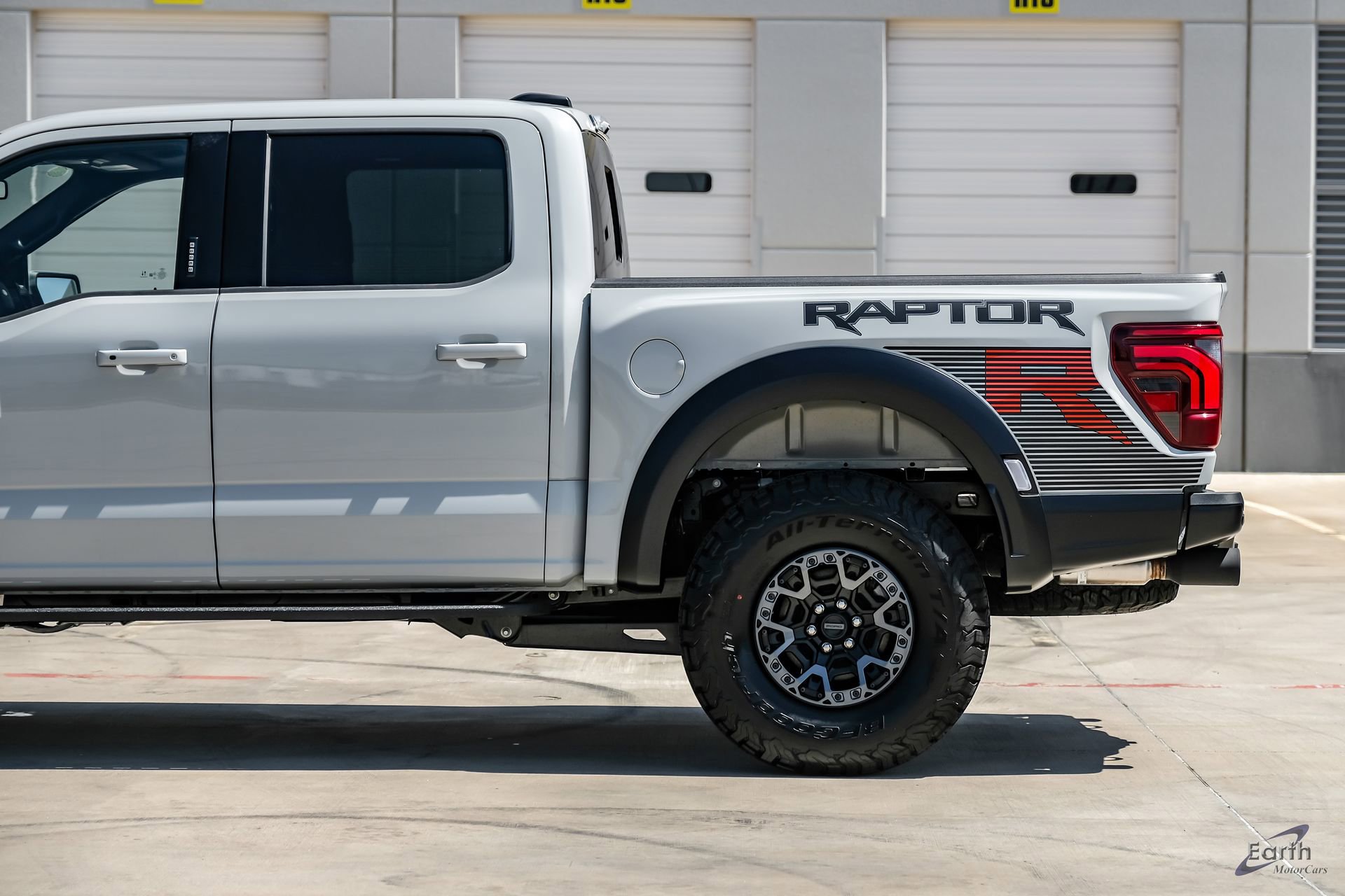 Used 2026 Ford F150 Raptor w/ Equipment Group 803A Raptor R AWD/4WD image 9