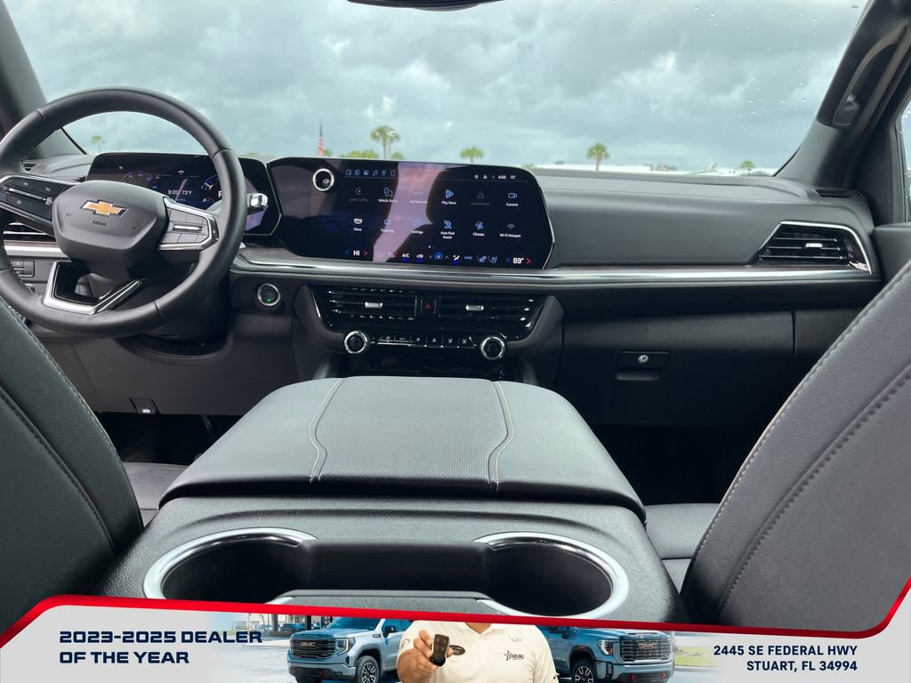 Used 2025 Chevrolet Tahoe Premier image 16