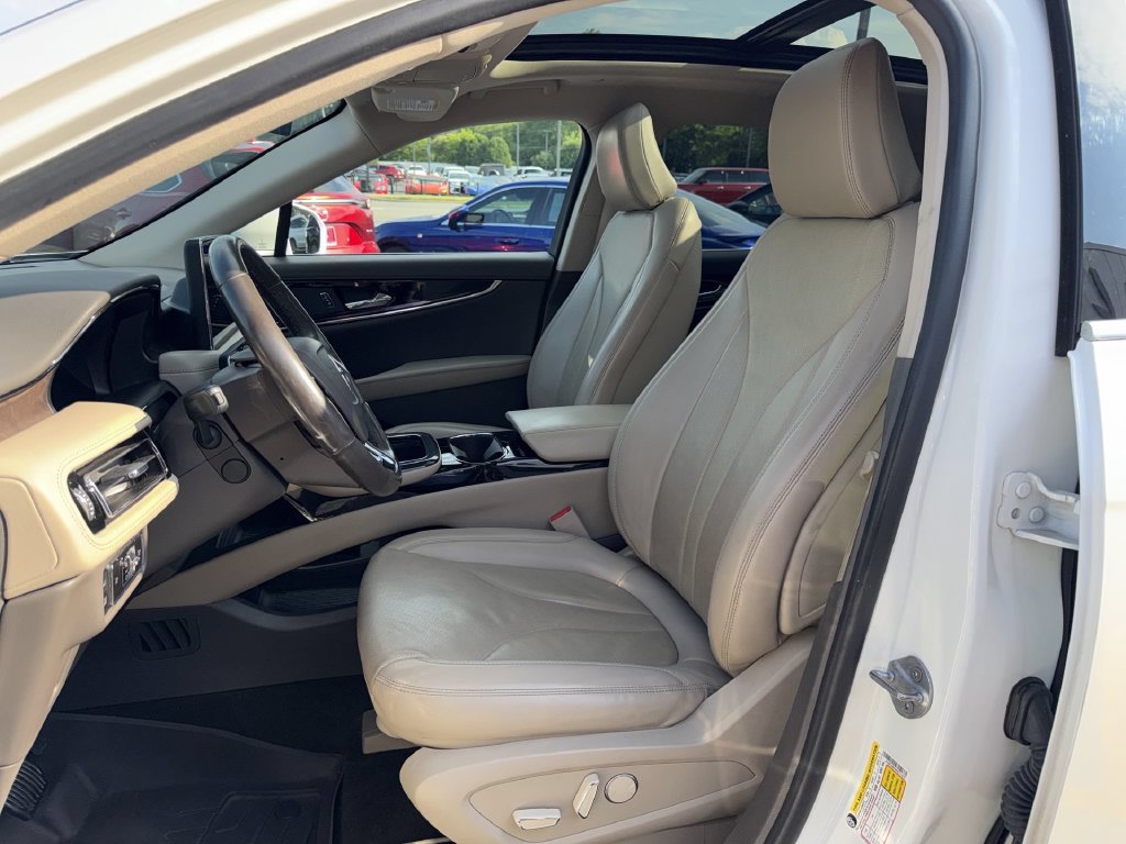 Certified 2023 Lincoln Nautilus Reserve AWD/4WD image 13