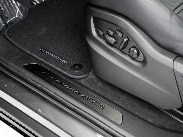 New 2026 Porsche Cayenne GTS image 10