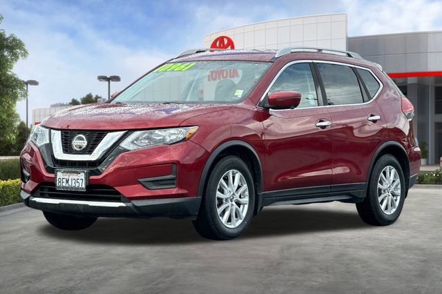 Used 2018 Nissan Rogue SV w/ Premium Package image 10