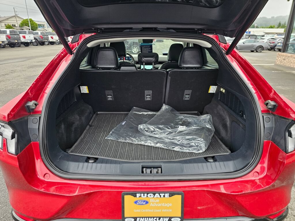 Certified 2021 Ford Mustang Mach-E Premium AWD/4WD image 10