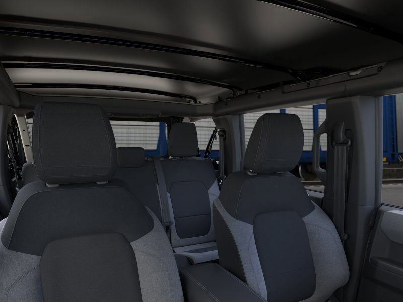 New 2025 Ford Bronco 4-Door image 22