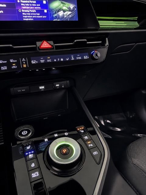 Used 2023 Kia Niro Wave w/ Wave Preserve Package FWD image 31