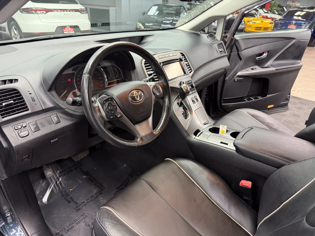 Used 2014 Toyota Venza XLE w/ XLE Premium Package FWD image 35