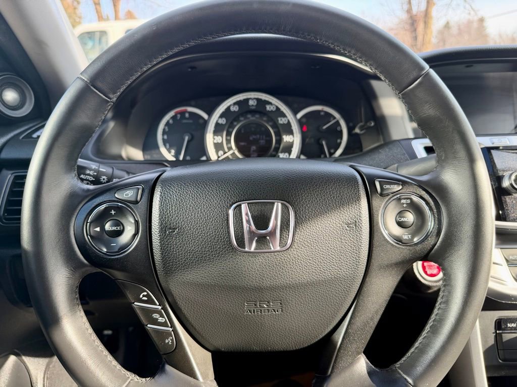 Used 2015 Honda Accord EX-L image 25