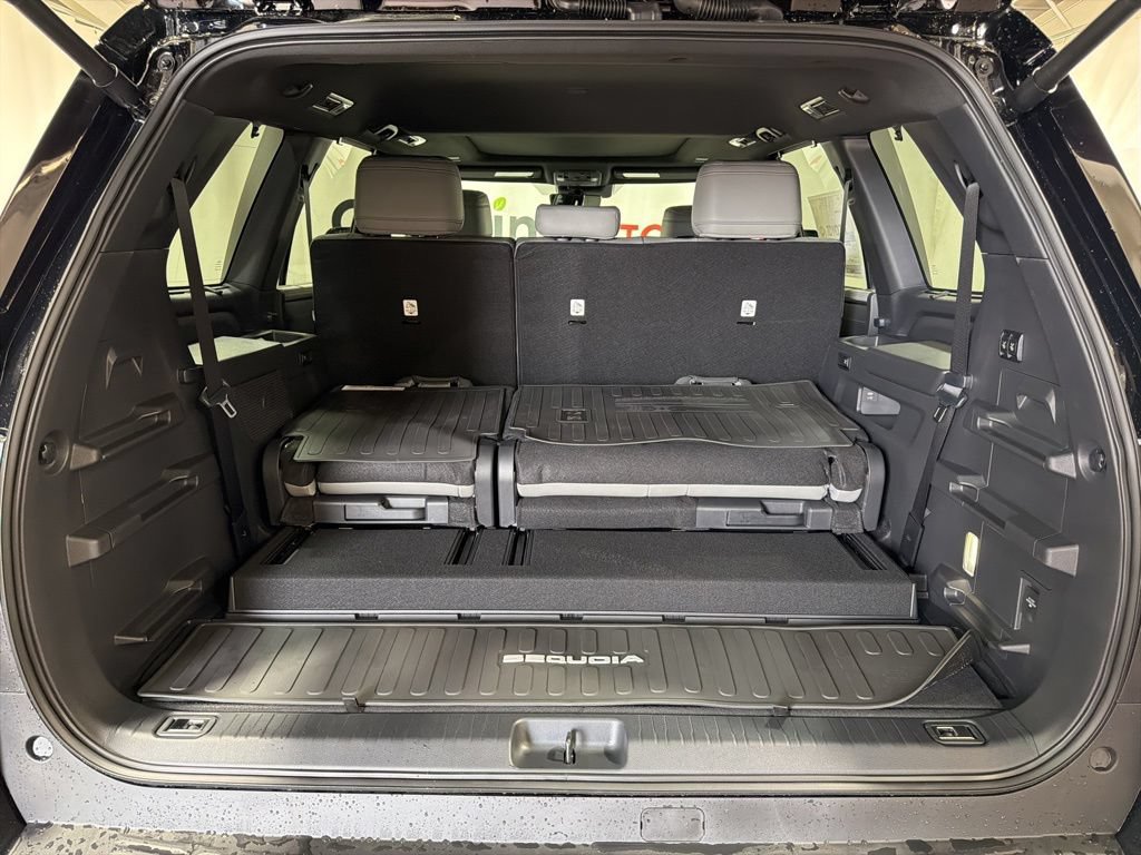 Used 2026 Toyota Sequoia Limited AWD/4WD image 16