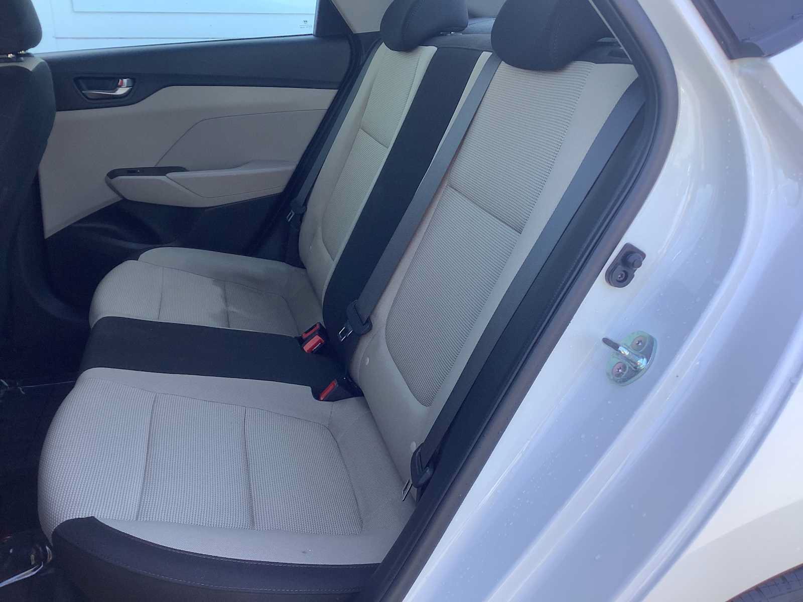 Used 2022 Hyundai Accent SE FWD image 13