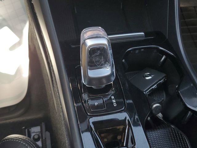 Used 2023 Volvo XC40 B5 Plus w/ Climate Package image 33