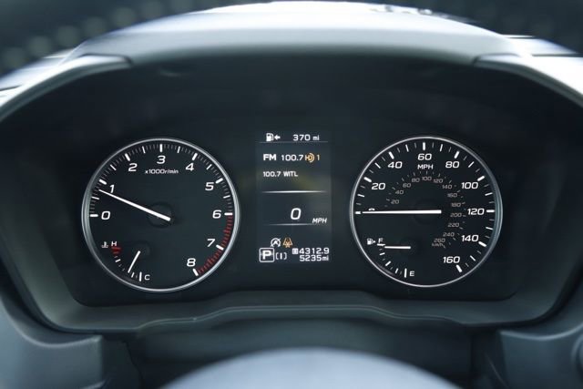 Used 2025 Subaru Forester Premium image 31