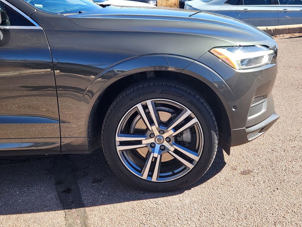Used 2019 Volvo XC60 T6 Momentum w/ Advanced Package image 28