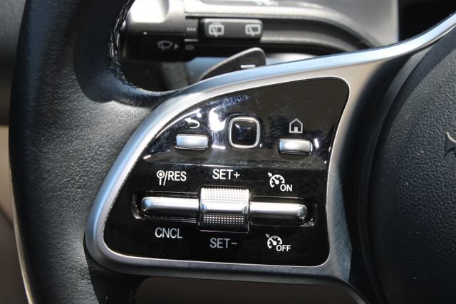 Used 2022 Mercedes-Benz GLB 250 image 18