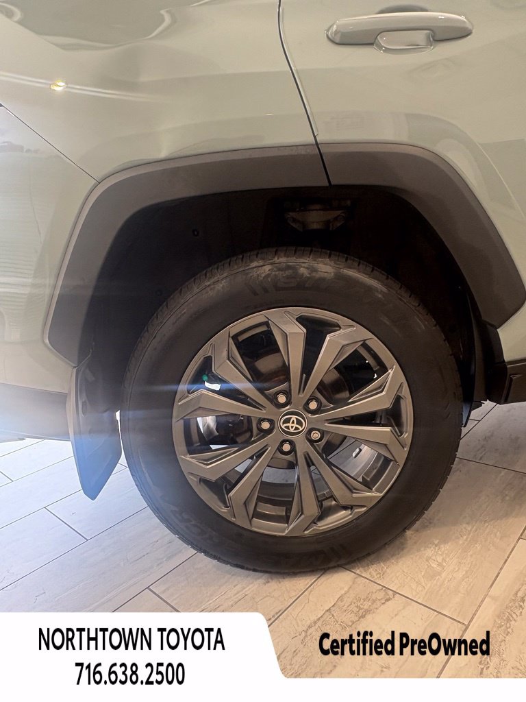Used 2023 Toyota RAV4 XLE Premium AWD/4WD image 11