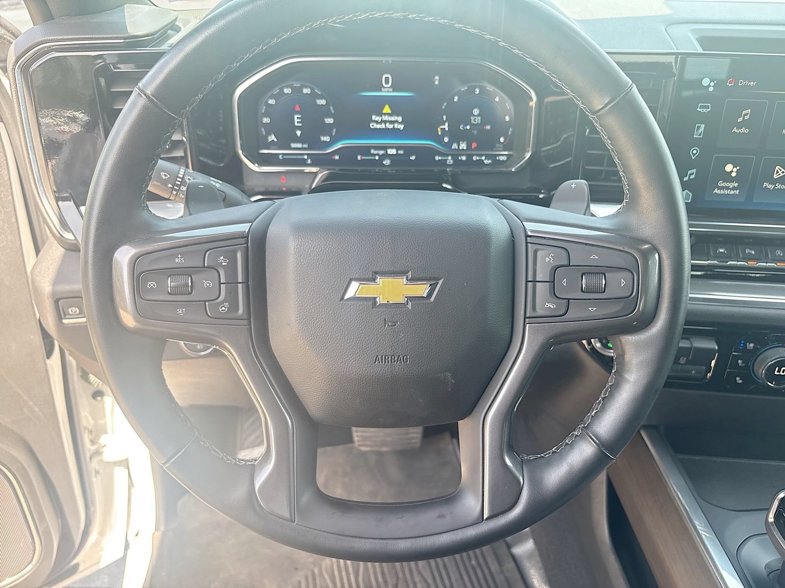 Used 2024 Chevrolet Silverado 1500 High Country w/ Technology Package AWD/4WD image 11