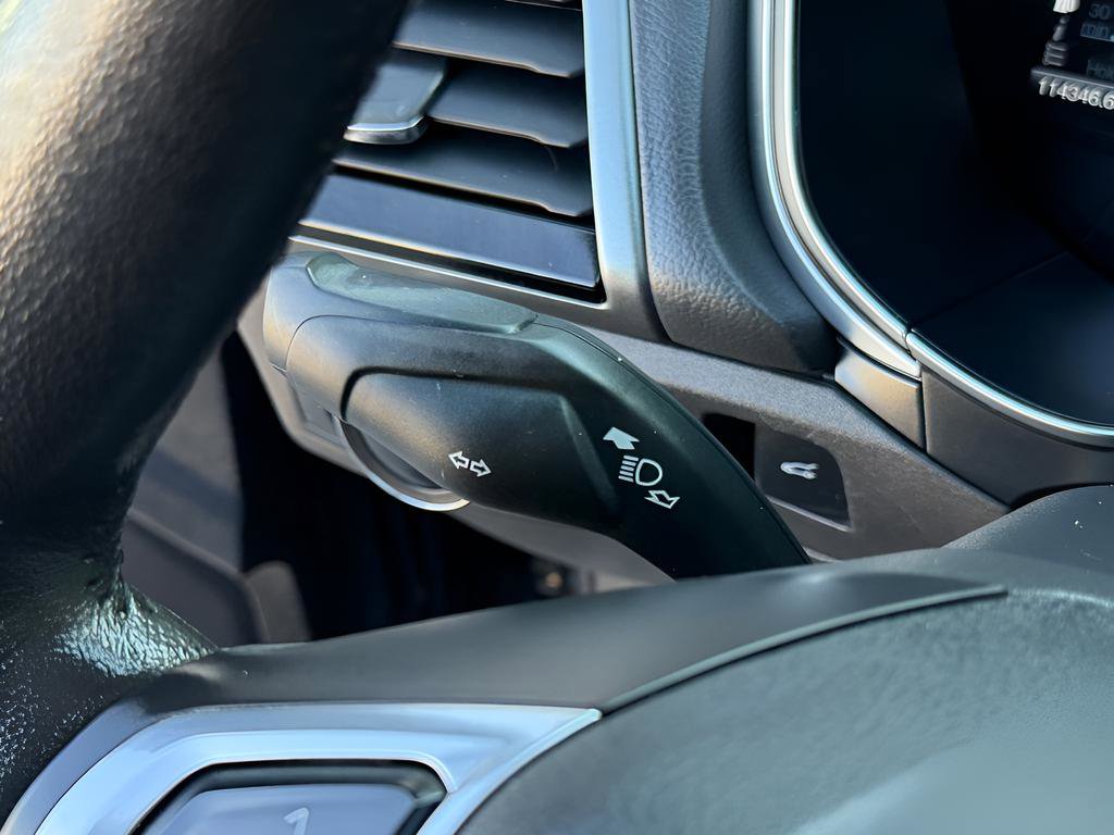 Used 2014 Ford Fusion SE image 37