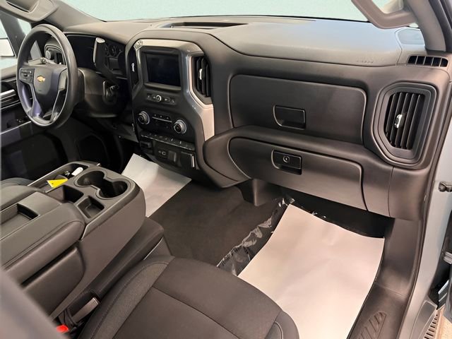Used 2025 Chevrolet Silverado 2500 Custom w/ Custom Value Package AWD/4WD image 7