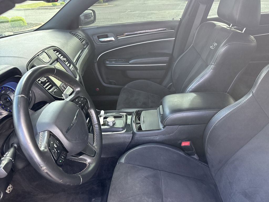 Used 2017 Chrysler 300 S w/ 300S Premium Group image 15