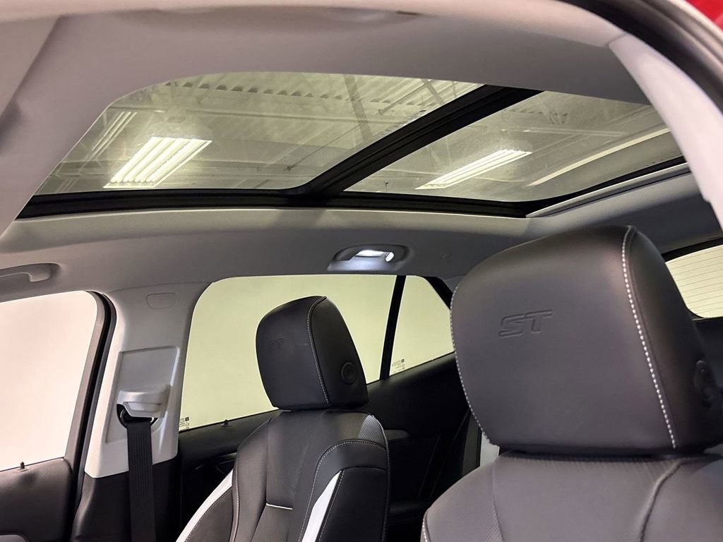 New 2025 Buick Envision Sport Touring image 23