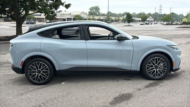 Used 2025 Ford Mustang Mach-E Premium RWD image 25