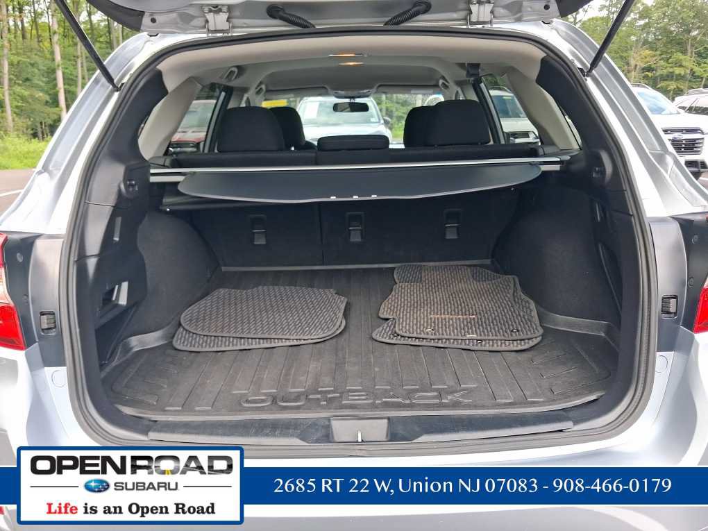 Used 2016 Subaru Outback 2.5i Premium AWD/4WD image 23