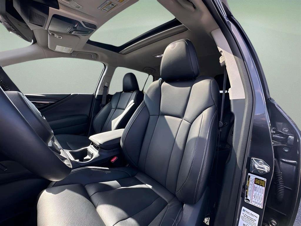 Used 2025 Subaru Outback Touring XT w/ Tech Package 3 image 16