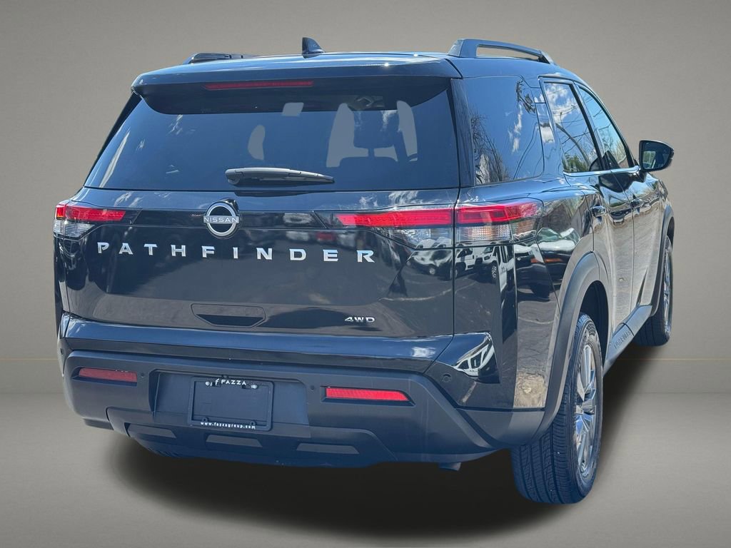 Used 2025 Nissan Pathfinder SV AWD/4WD image 5