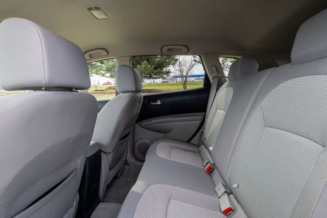 Used 2012 Nissan Rogue SV image 17