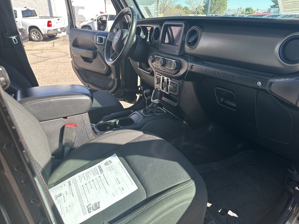 Used 2018 Jeep Wrangler Unlimited Sport S image 23