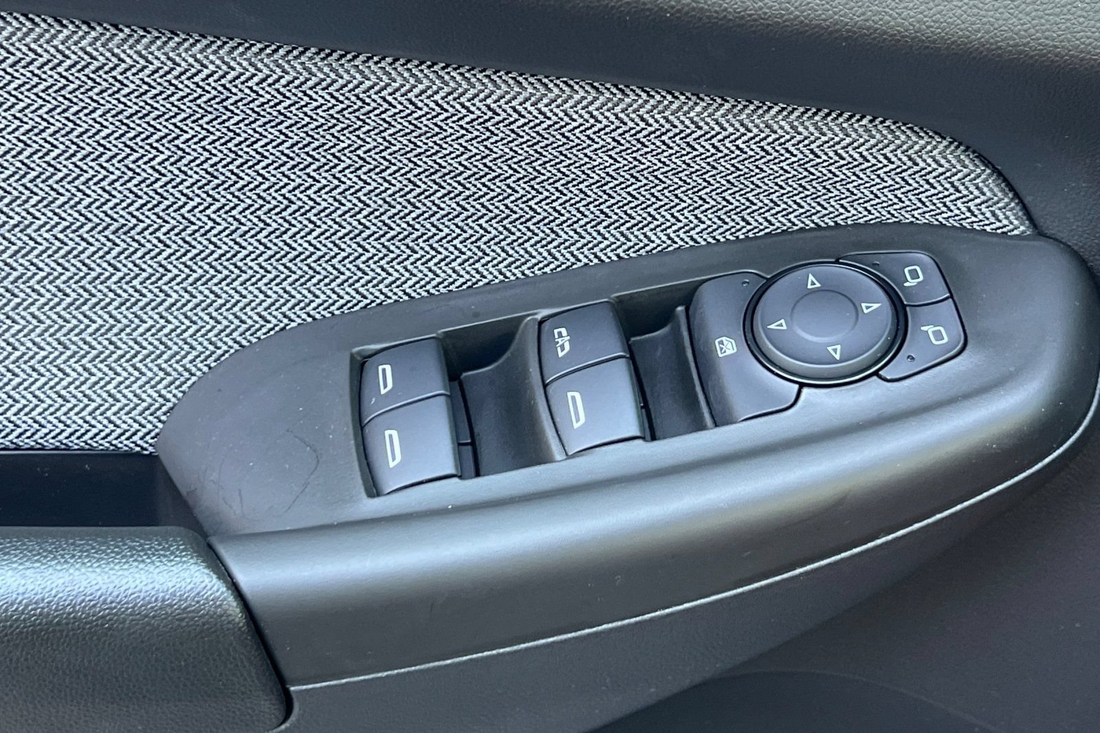 Used 2026 Chevrolet TrailBlazer LS w/ LS Convenience Package FWD image 14