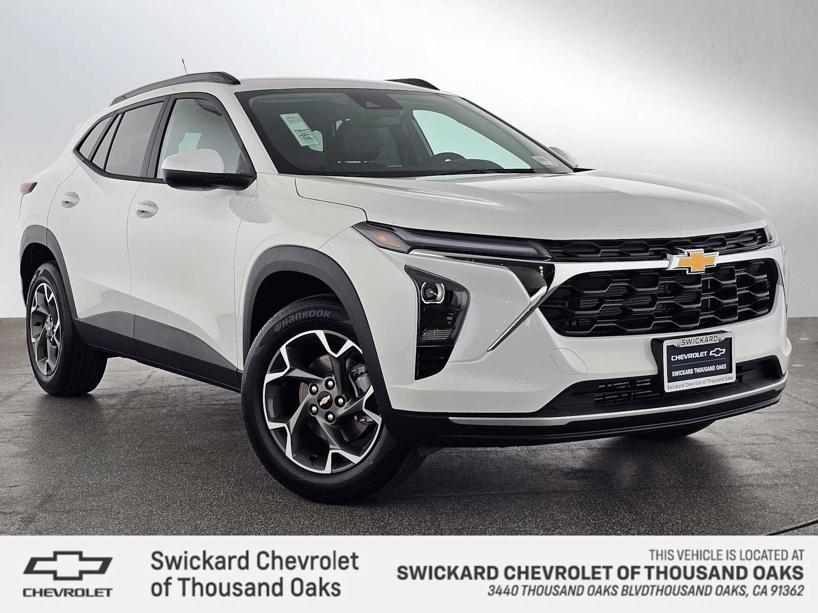 New 2026 Chevrolet Trax LT w/ Driver Confidence Package FWD image 1