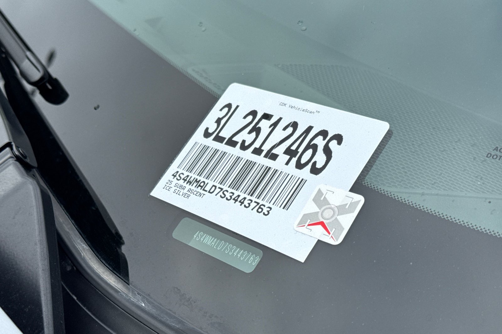 Used 2025 Subaru Ascent Limited AWD/4WD image 29