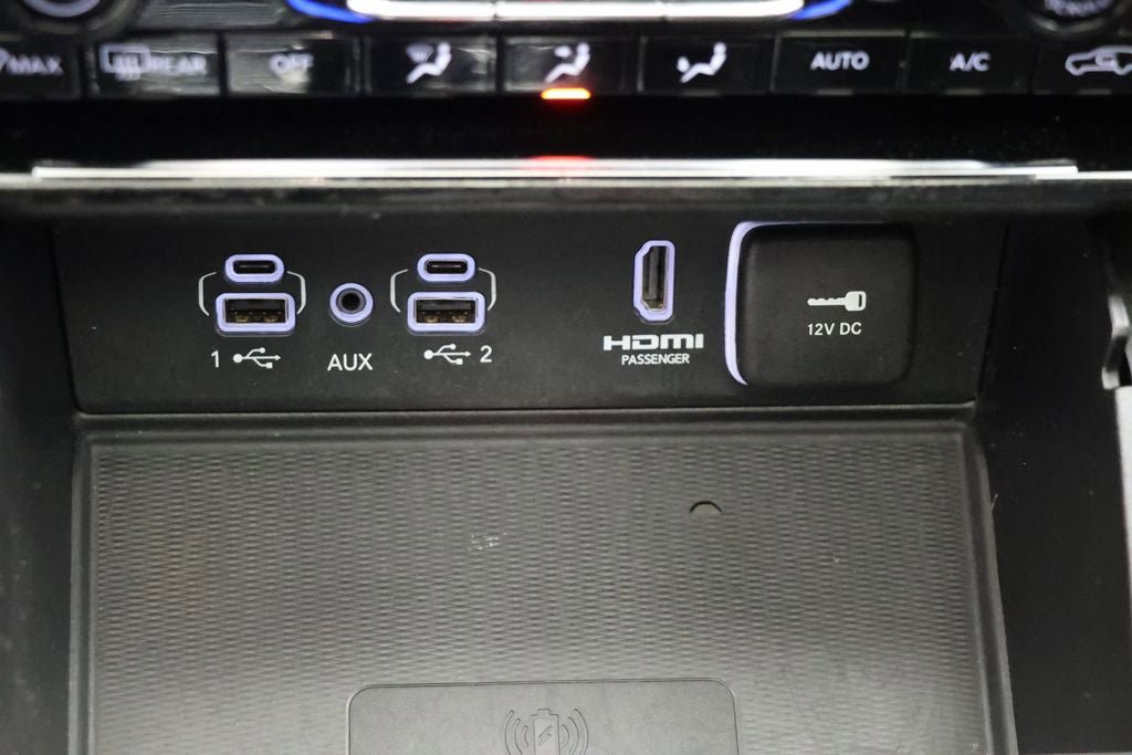 Used 2023 Jeep Grand Cherokee 4WD 4xe w/ Luxury Tech Group II image 21