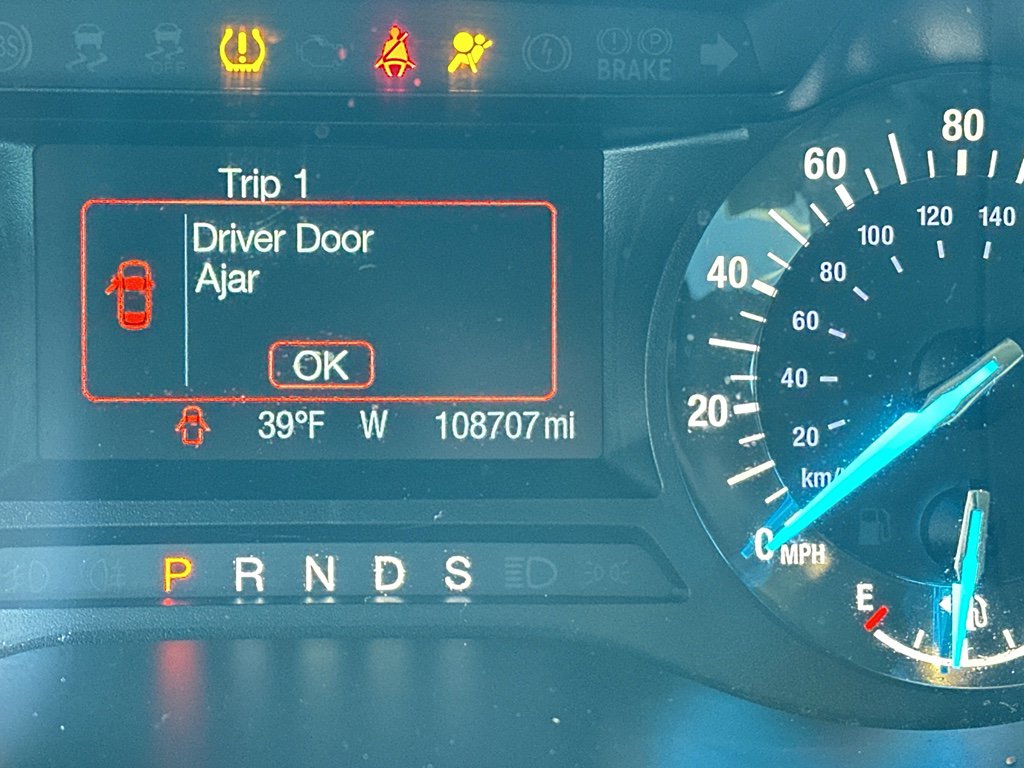 Used 2015 Ford Edge SEL w/ Cargo Accessory Package image 16