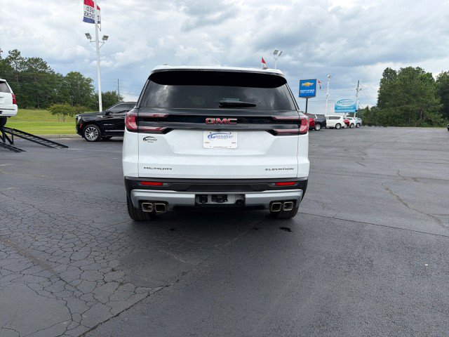 Used 2026 GMC Acadia Elevation w/ Elevation Premium Package FWD image 4
